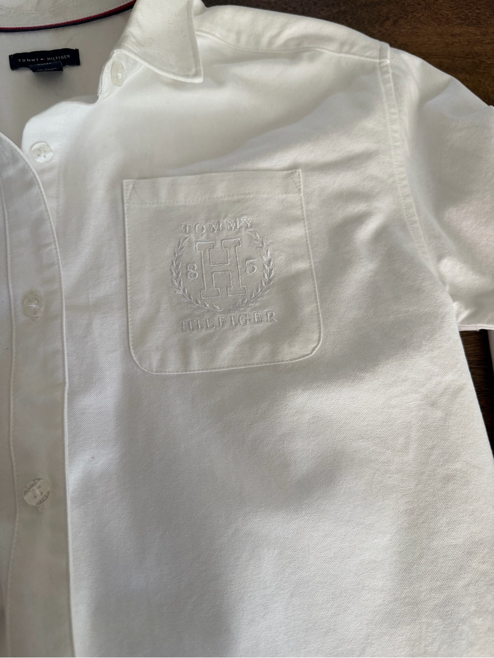 Tommy Hilfiger crop white 3/4 Sleeve button down size women’s small or kids  lar